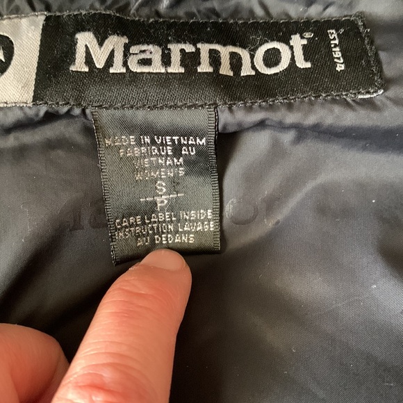Marmot mid weight puffer - Picture 2 of 11